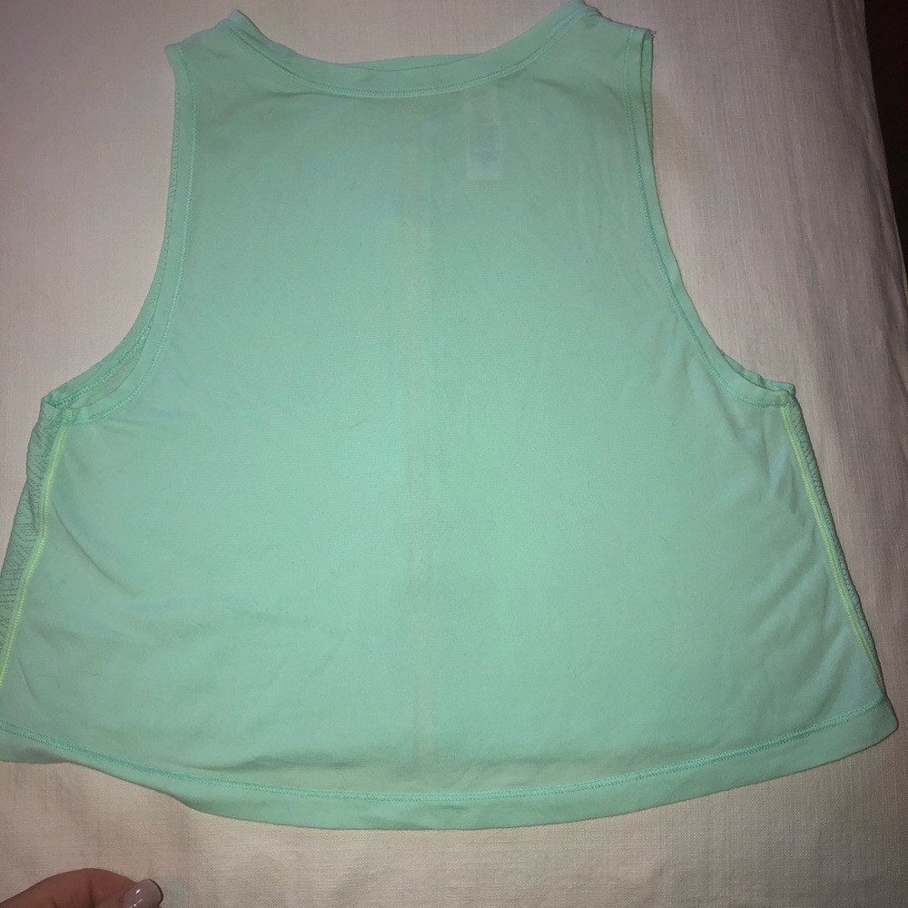 Ivivva tank